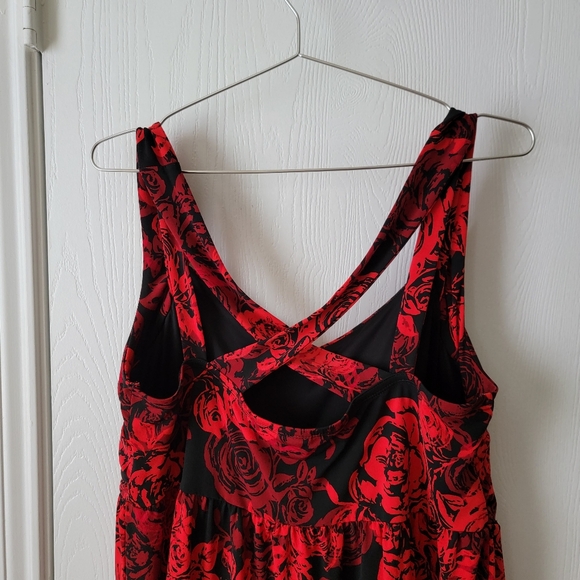 Torrid Rose Tank Top - Picture 6 of 9